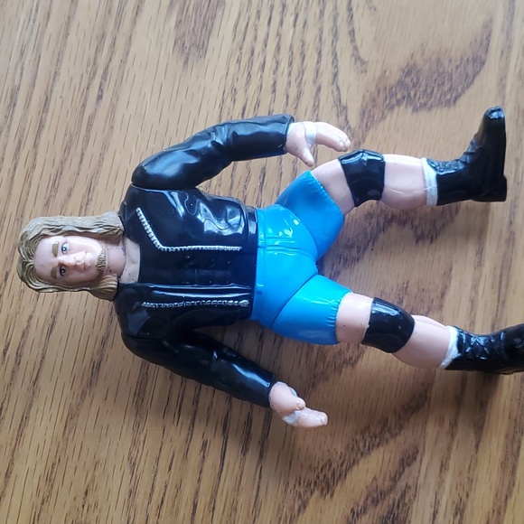 Vintage 1998 WCW Original Power Punch Raven Action Figure - Picture 10 of 12